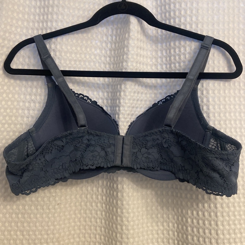 TORRID Lace Underwire Bra - Picture 2 of 4